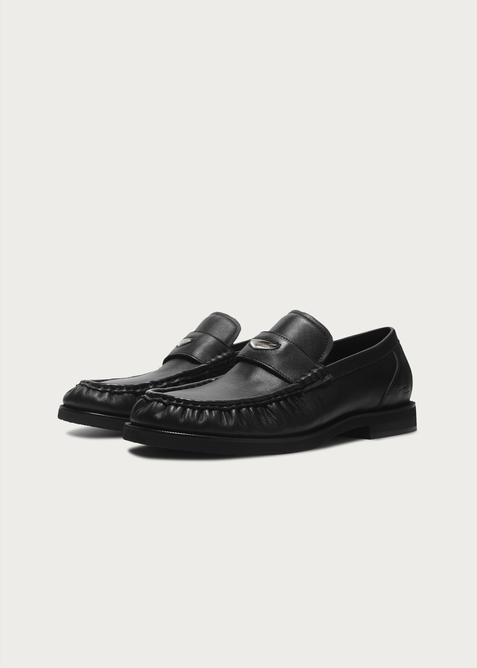 Milled Leather Round-Toe Vintage Loafers Black - Image 8