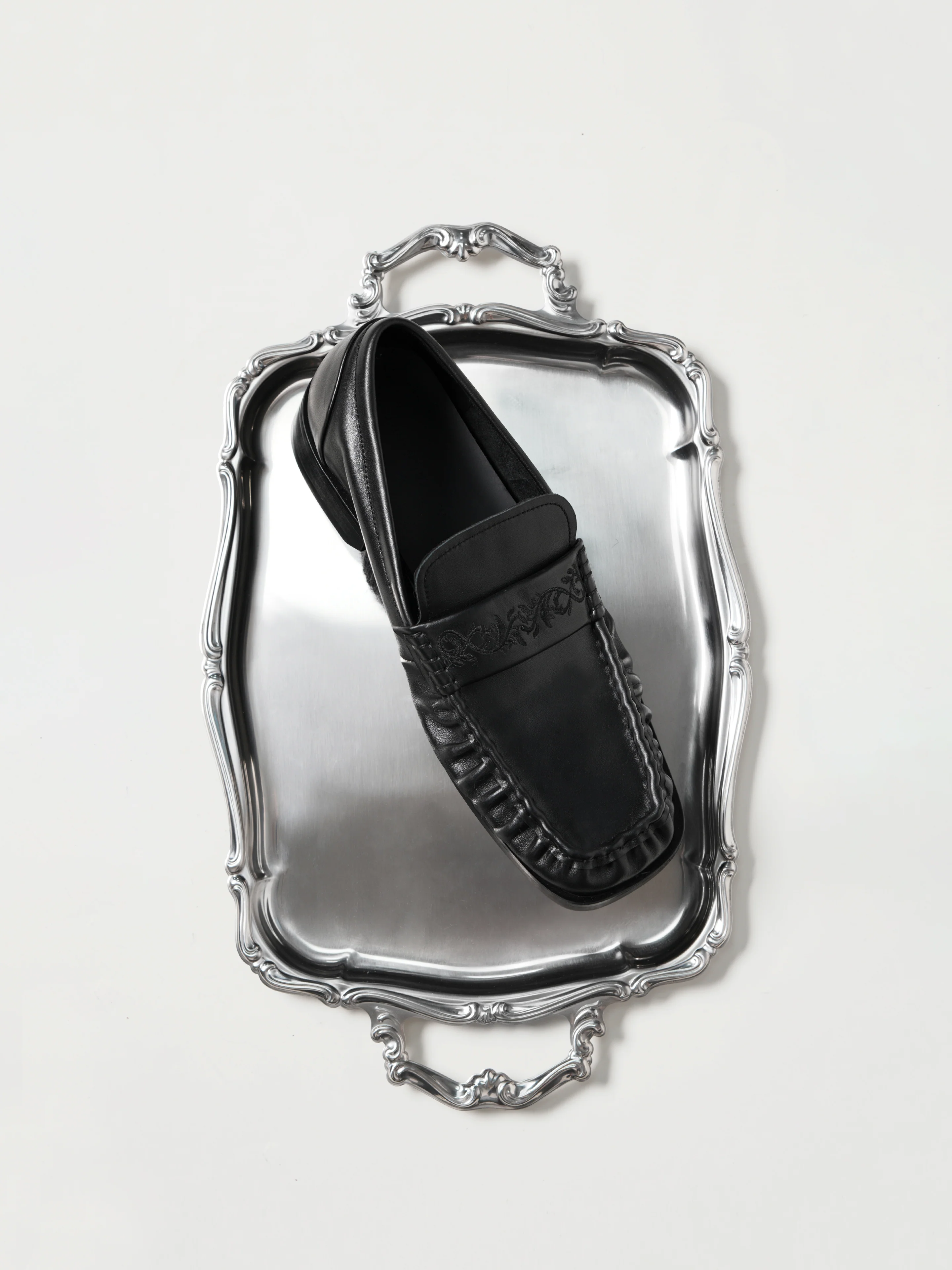 Loafers Square-toe Vine-engraved Elegant black - Image 4