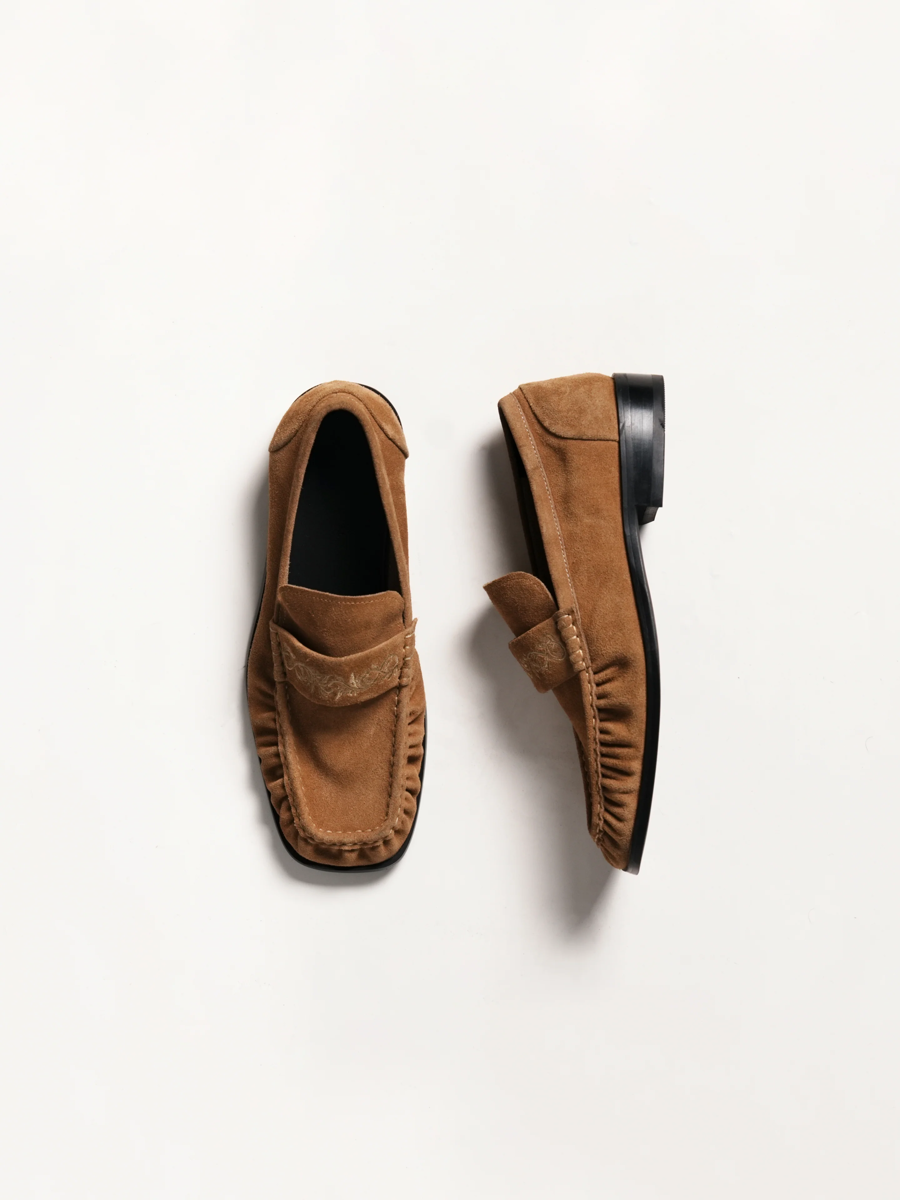 Loafers Square-toe Vine-engraved Khaki brown - Image 4