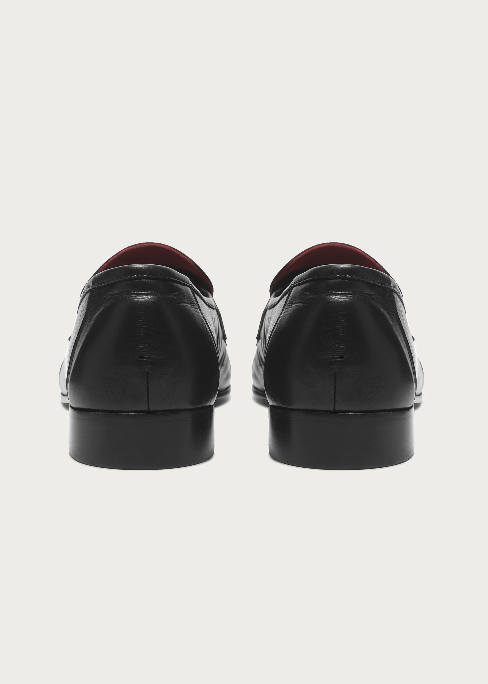 Loafers Vine-engraved Elegant black - Image 9