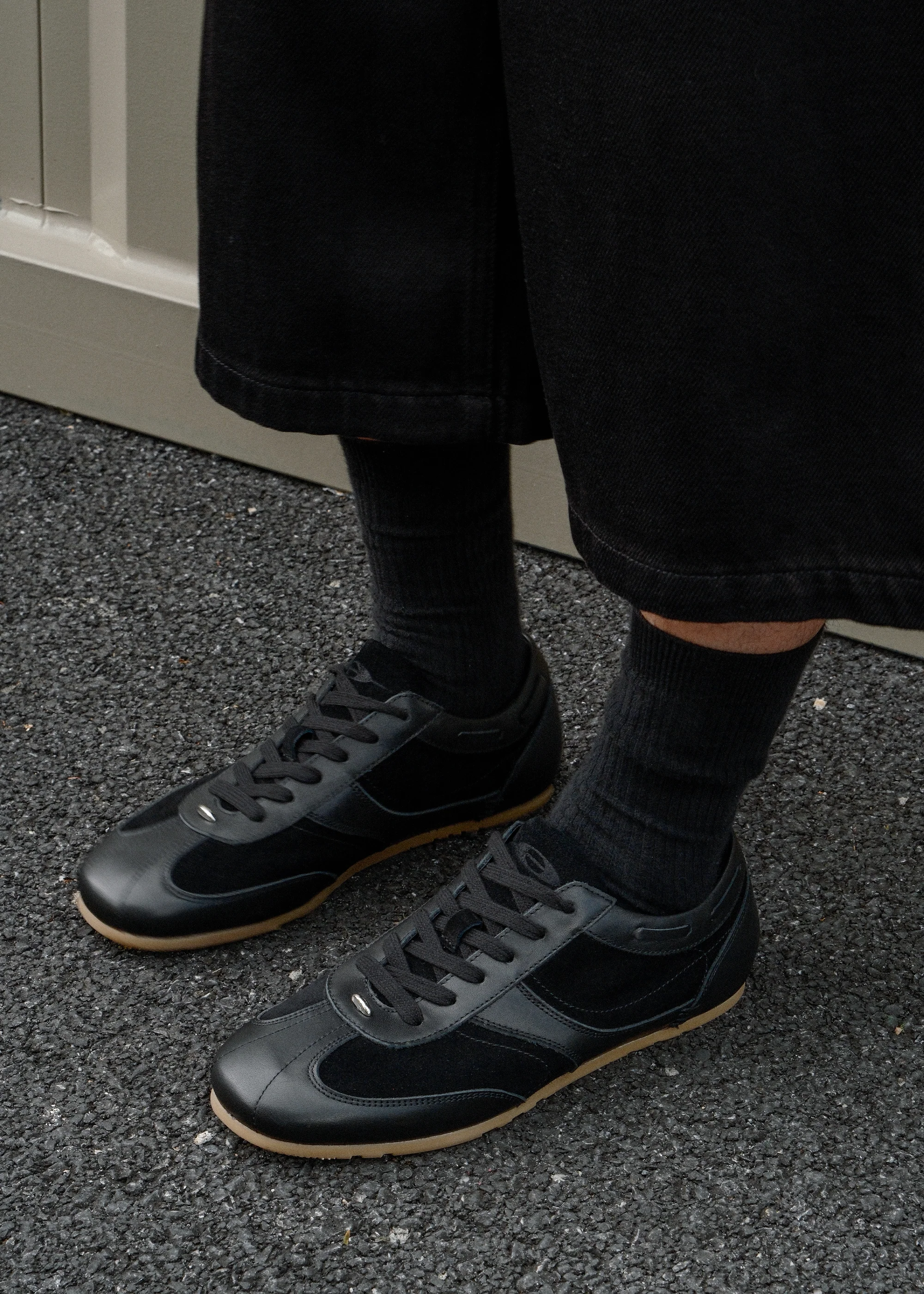 Metal-Embellished Sneakers Black - Image 3