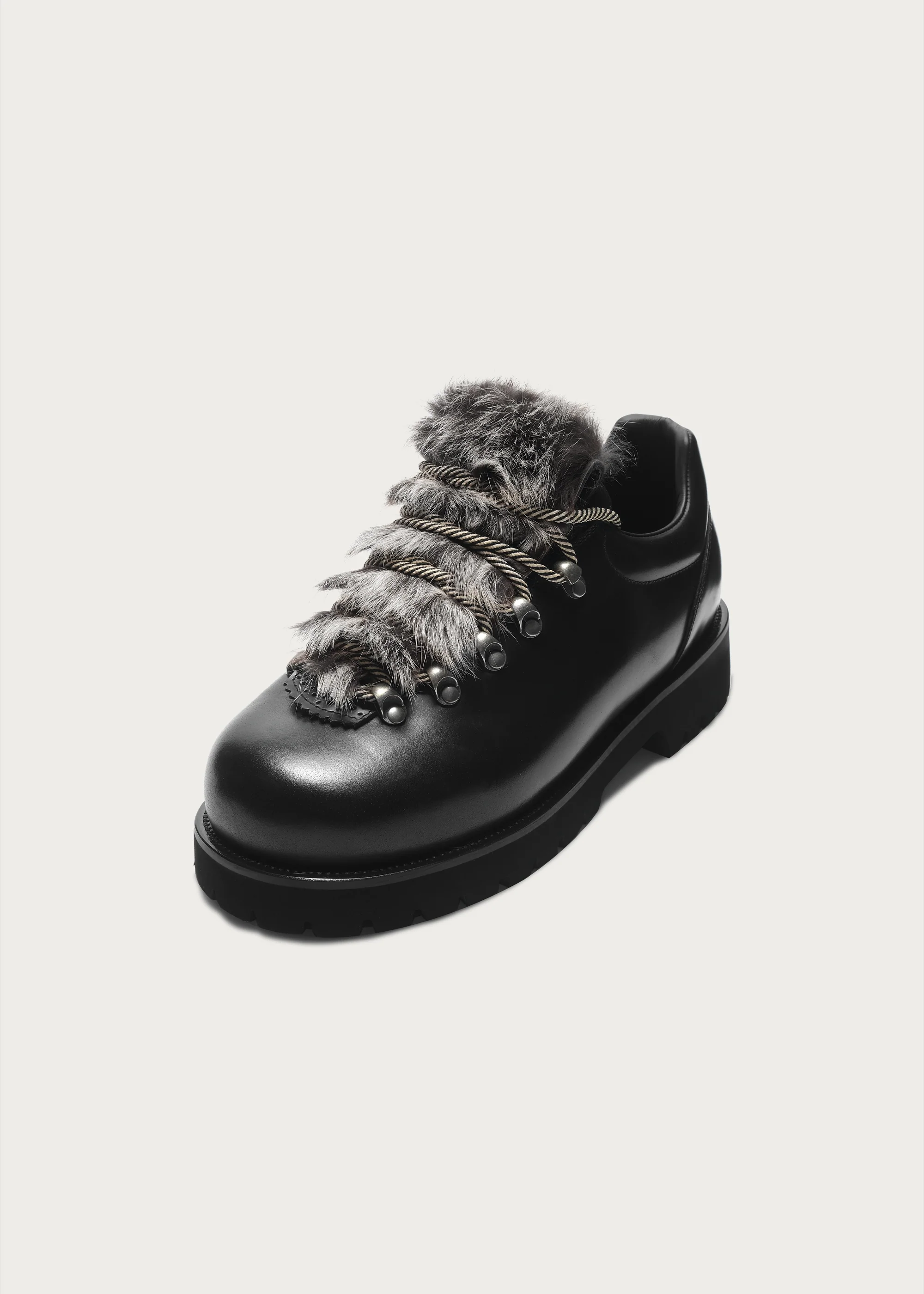 Outdoor-inspired hiking shoes Black - Image 5