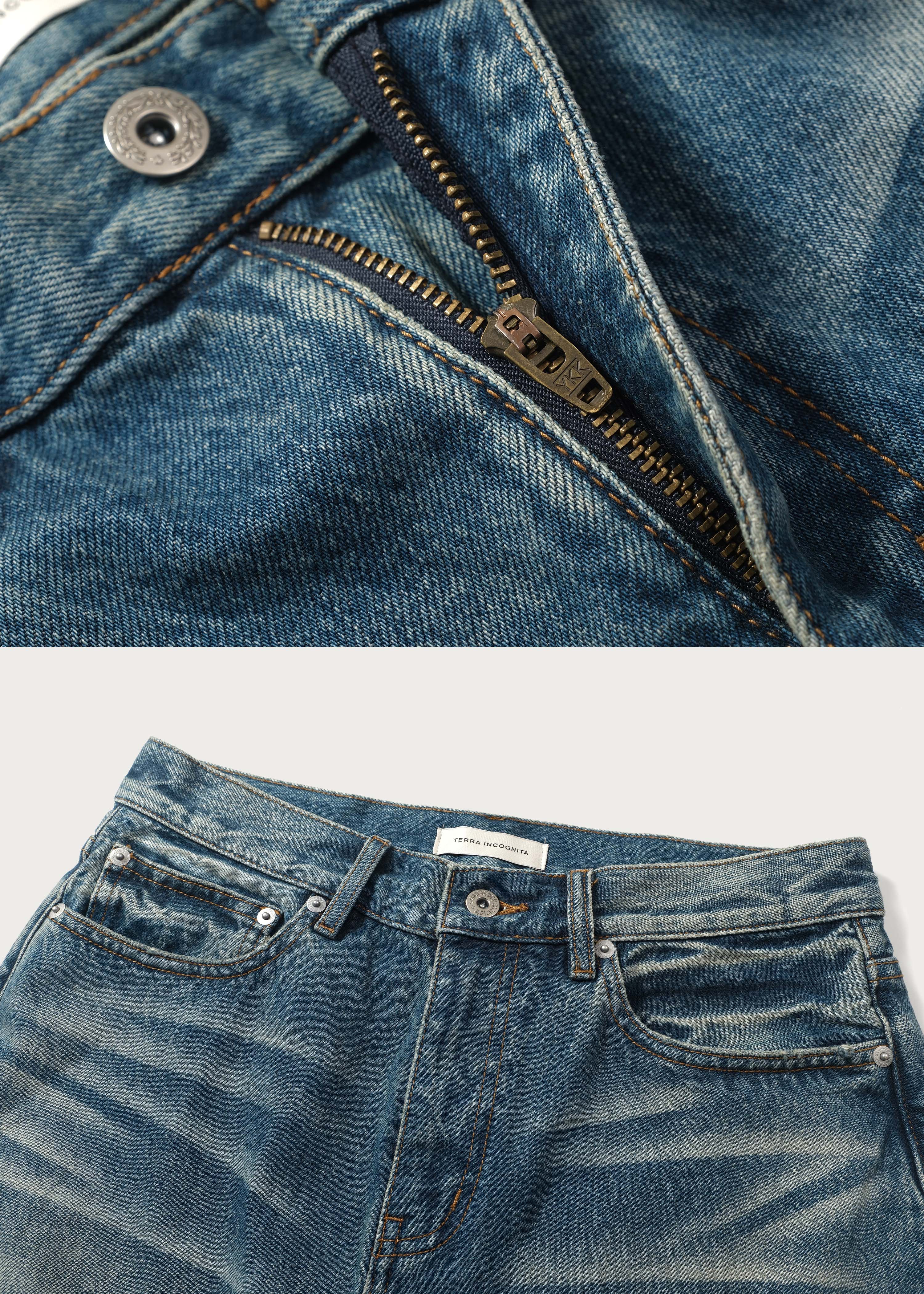 Retro Blue Light-Wash Flared Jeans with Frayed Whiskering and Distressed Finish - Image 4